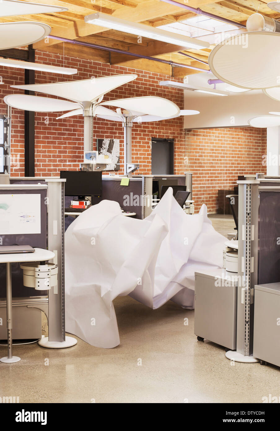 Sculpture Office High Resolution Stock Photography and Images Alamy