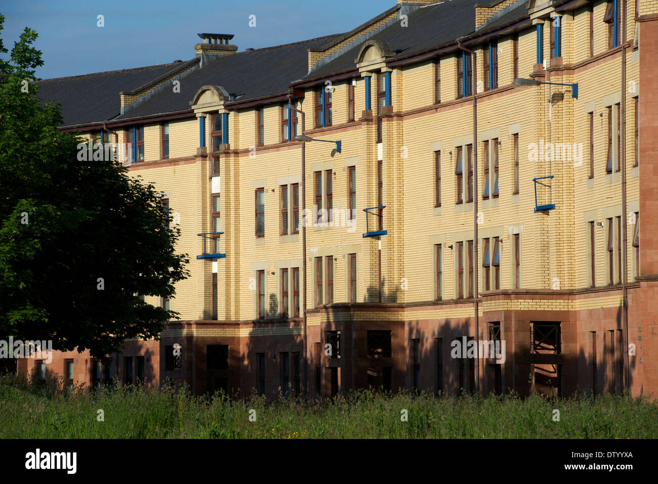 Gorbals Flats Hi res Stock Photography And Images Alamy gorbals-flats-hi-res-stock-photography-and-images-alamy