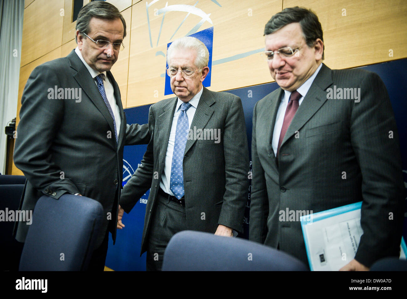 Strasbourg, France. 25th Feb, 2014. Senator Mario MONTI, designated Chair of the High Level Group on Own Resources (C ) Jose Manuel Barroso, the president of the European Commission (R ) and Antonis SAMARAS, Prime Minister of Greece leave the press room after conference to announce the establishment of the High Level Group on Own Resources at European Parliament headquarters in Strasbourg, France on 25.02.2014 Credit:  Wiktor Dabkowski/ZUMAPRESS.com/Alamy Live News Stock Photo