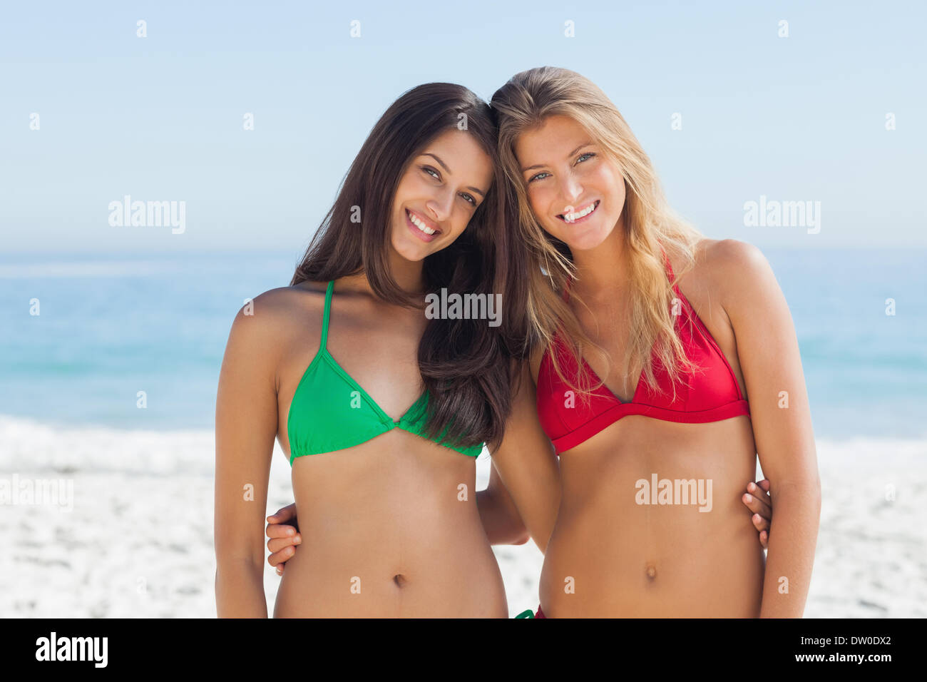 Картинки GIRLS IN BIKINIS.