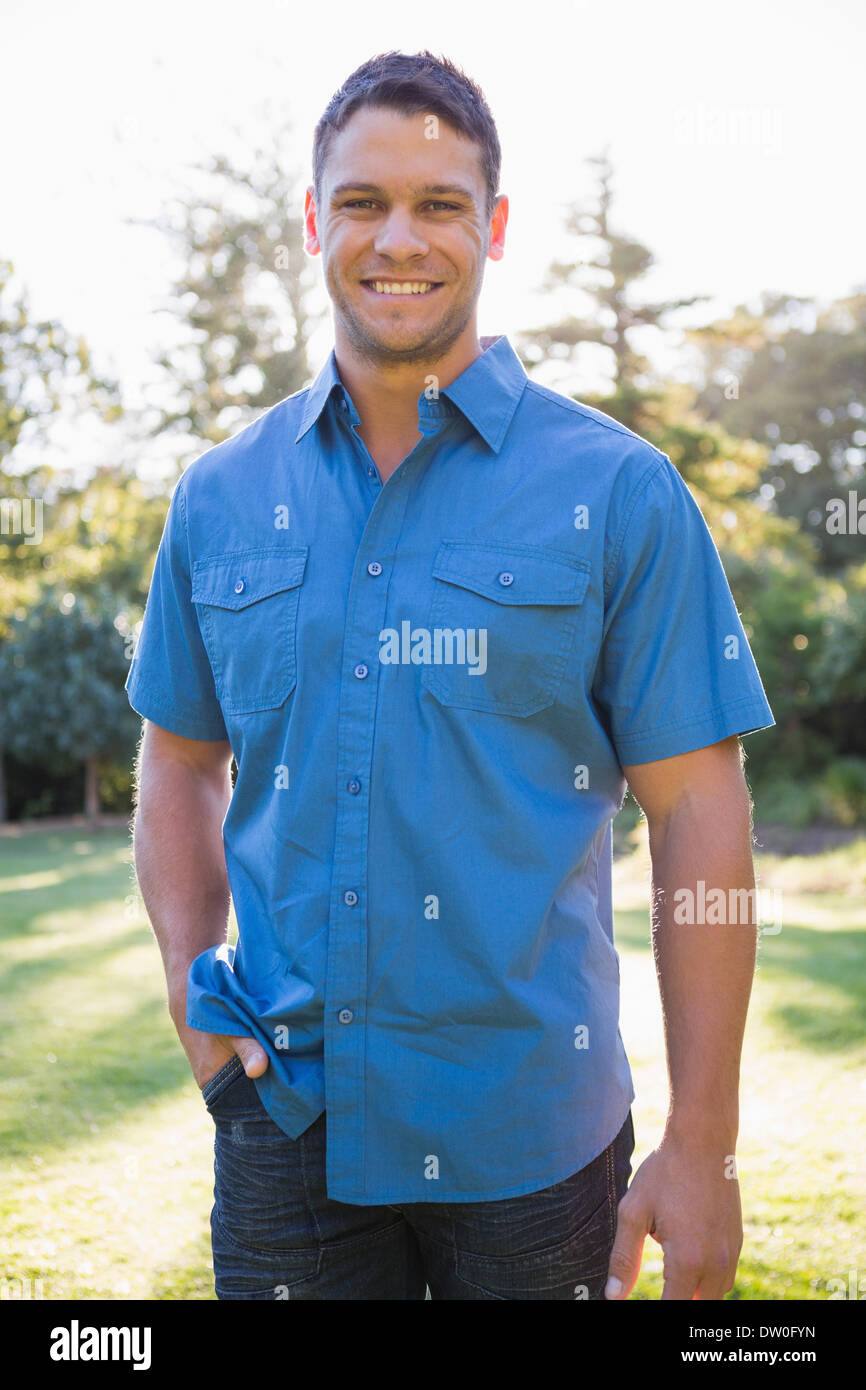 Attractive man smiling hi-res stock photography and images - Alamy