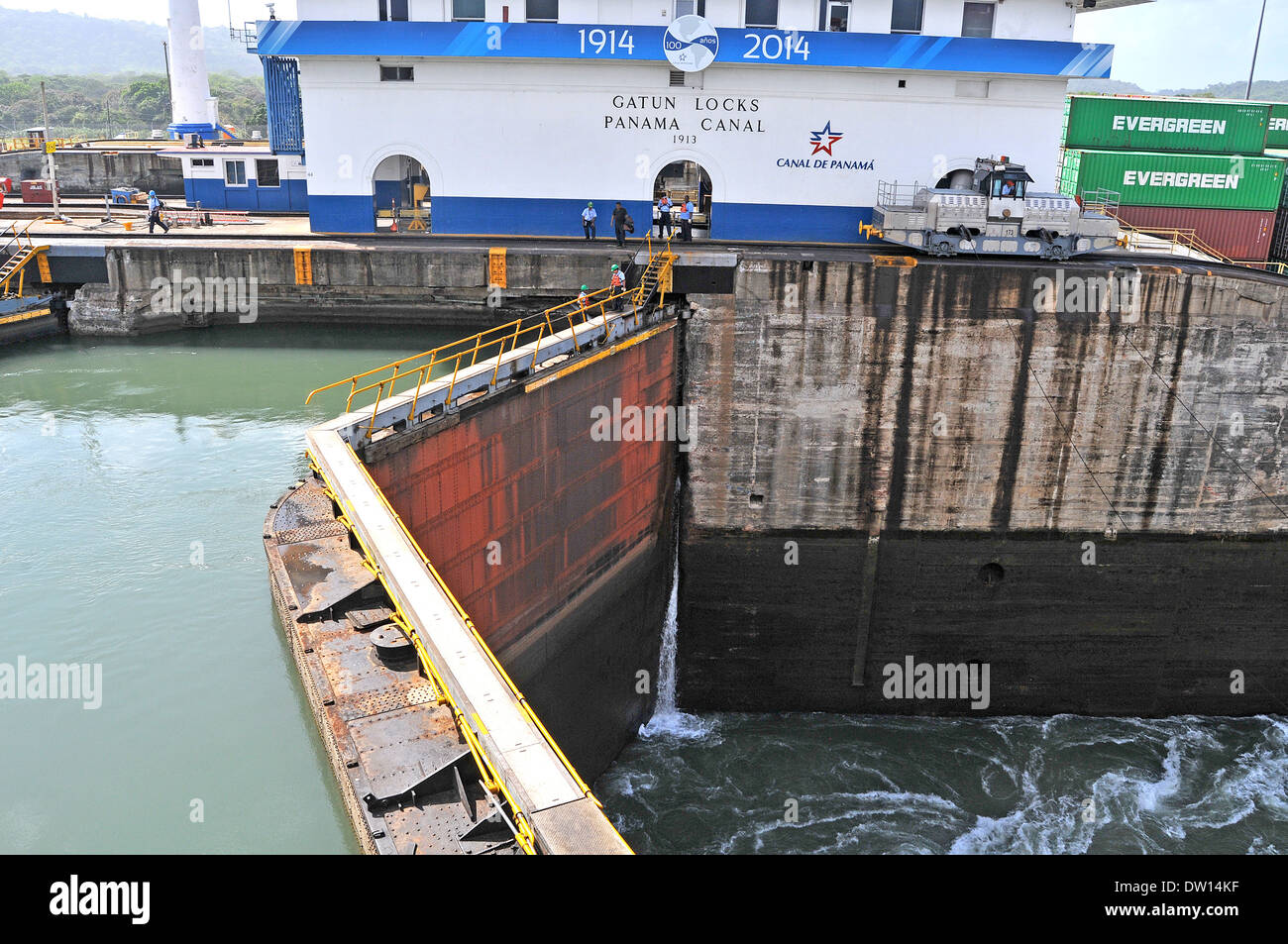Panama canal Gatun locks Colon Republic of Panama Stock Photo - Alamy