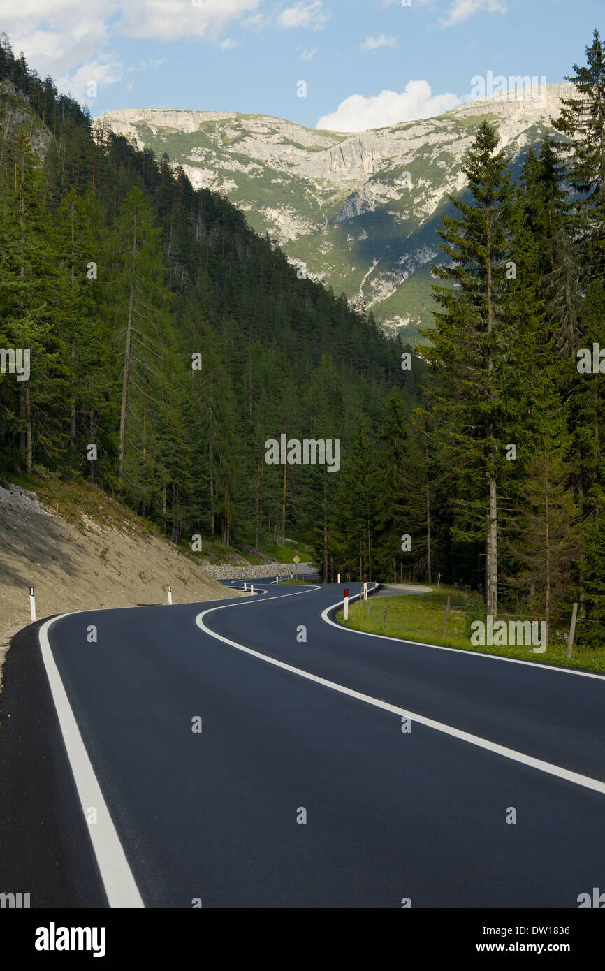 Old narrow tarmac mountain road hi-res stock photography and images - Alamy