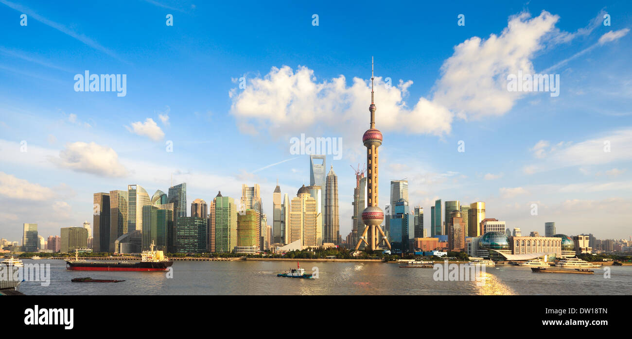 Shanghai waterfront hi-res stock photography and images - Alamy