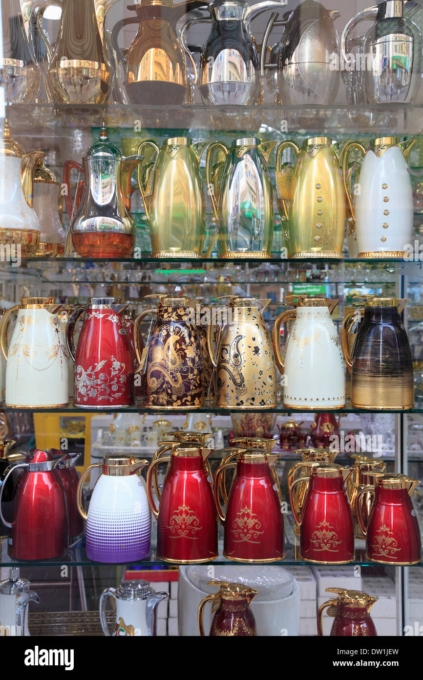 United Arab Emirates, Dubai, Creek, Deira Souq, shop, thermos bottles Stock  Photo - Alamy