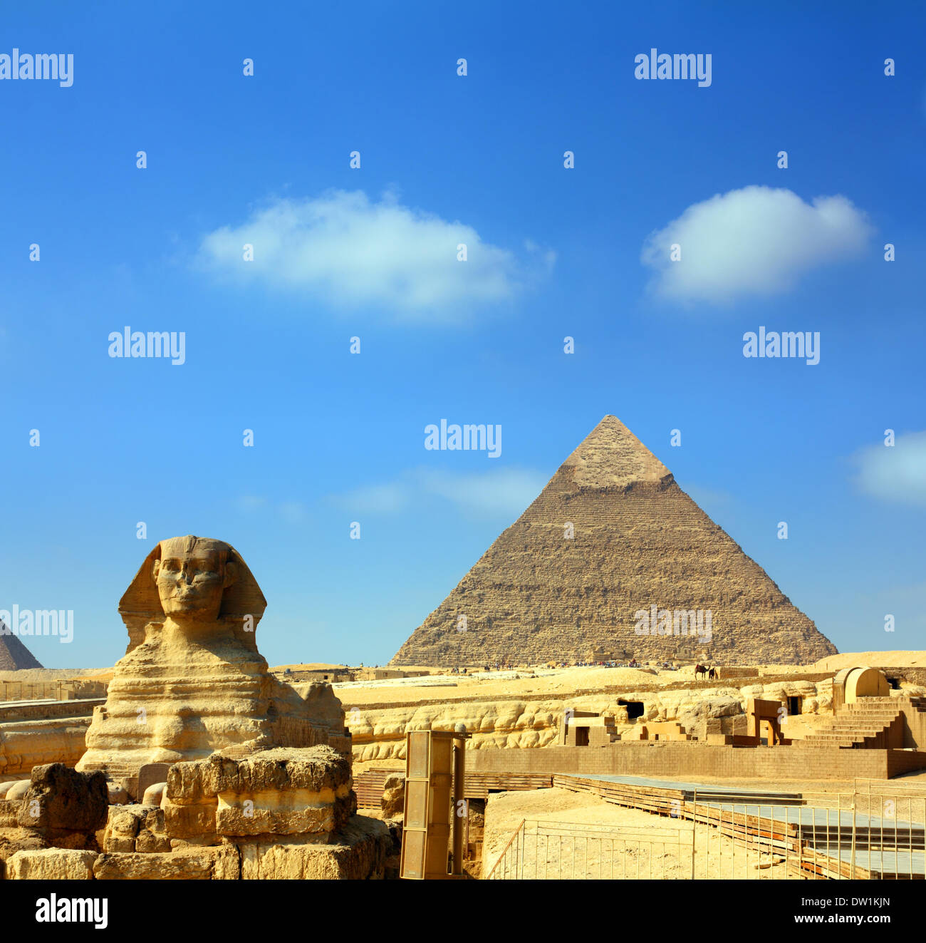 egypt Cheops pyramid and sphinx Stock Photo - Alamy