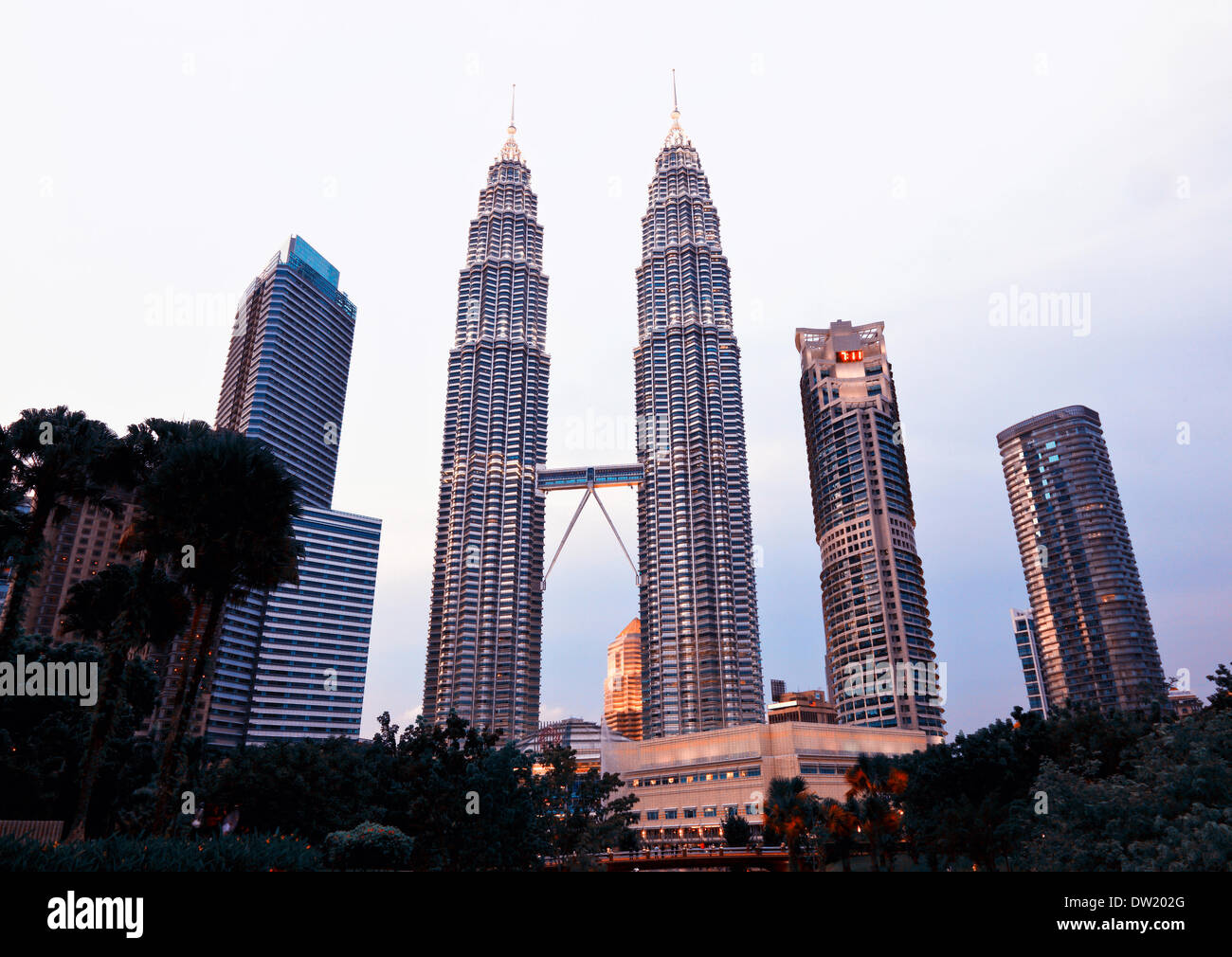 Petronas towers construction hi-res stock photography and images - Alamy