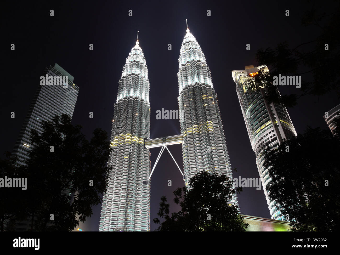 Malaysia, Kuala Lumpur, Louis Vuitton shop at the bottom of the Petronas  Twin Towers Stock Photo - Alamy
