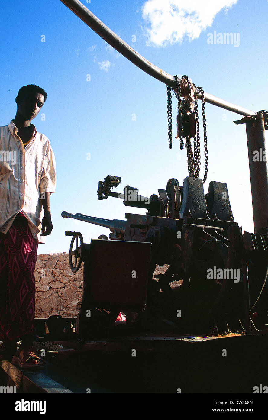 Somali Clan anti aircraft gun fixed to a flatbed lorry in Galkayo Somalia Stock Photo