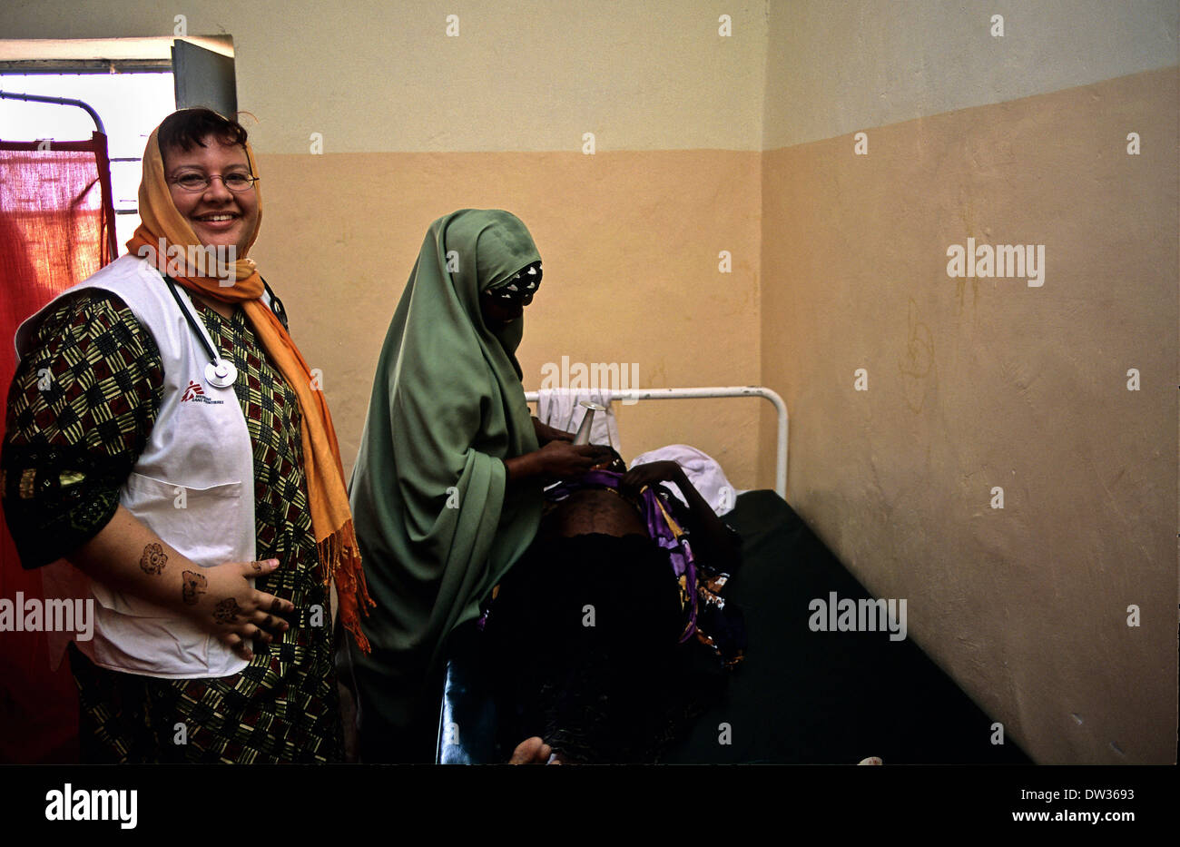 Australian nurse working for the NGO MSF in Galkayo hospital Somalia Stock Photo
