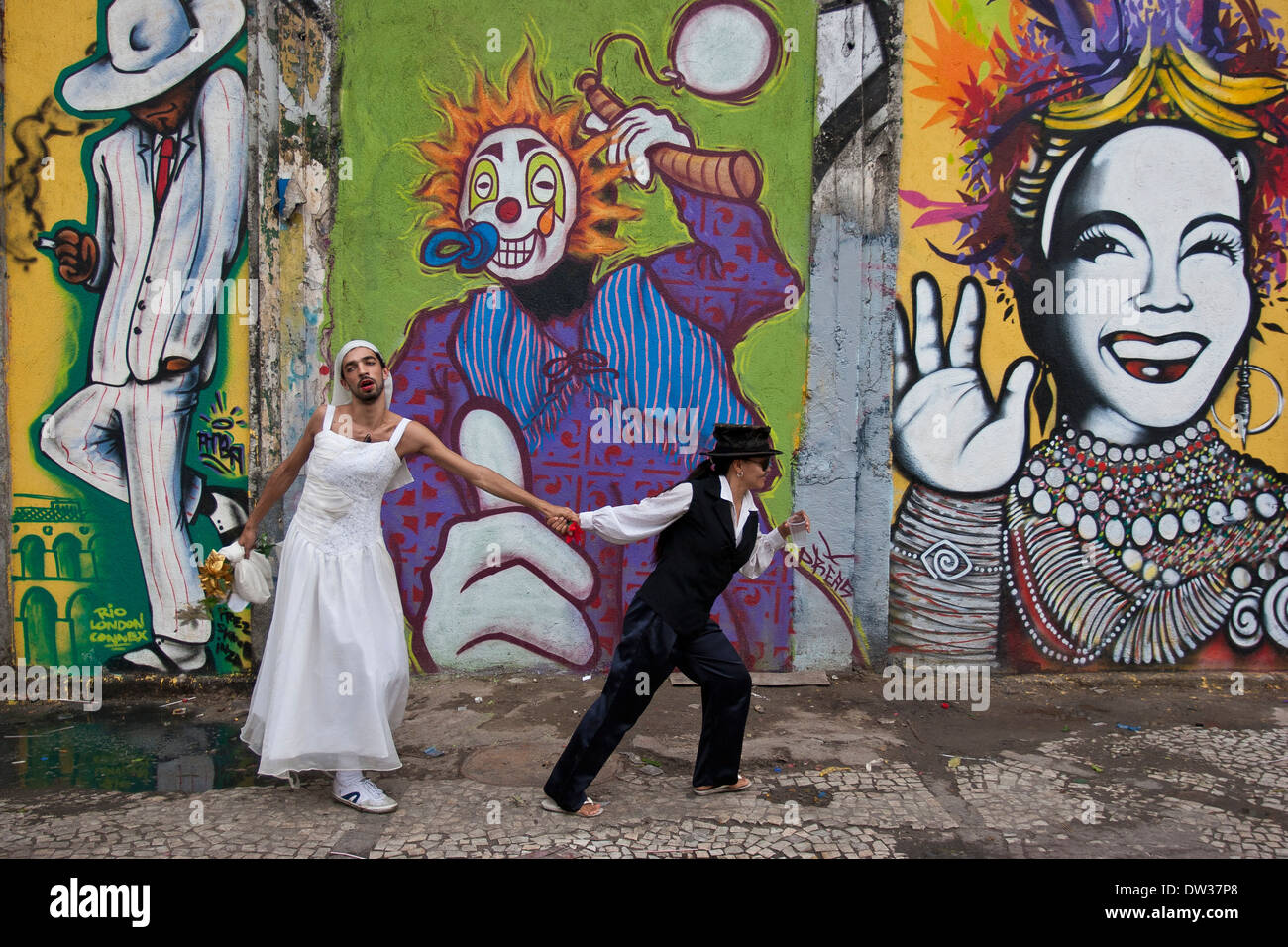 Merrymakers, Rio de Janeiro street carnival, Brazil. Drunk bride, carioca´s lifestyle, irreverent and playful Stock Photo