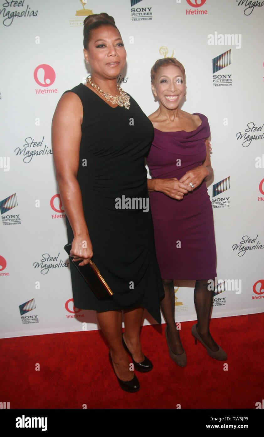 Dana Elaine Owens (Queen Latifah) and Rita Owens attends the world premiere of the Lifetime Original Movie Event, Steel Magnolias held at the Paris Theater Featuring: Dana Elaine Owens (Queen Latifah) and Rita Owens Where: New York, United States When: 03 Stock Photo