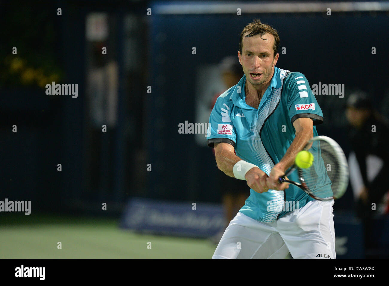 Dubai Championships 2012 Results Day 2: Andy Murray, Roger Federer Advance  