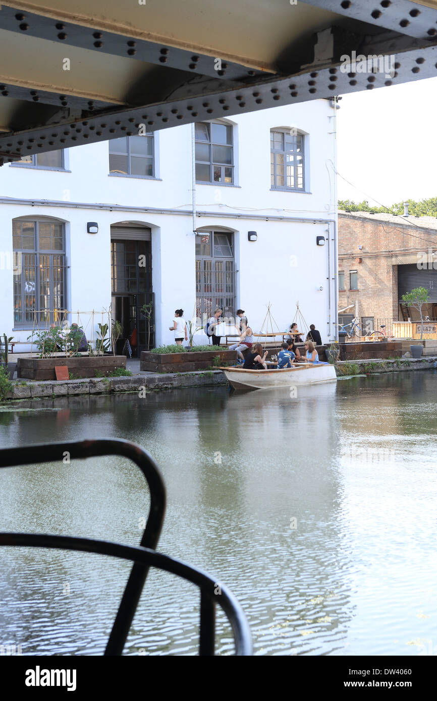 The White Building, bar, pizzeria, art centre, on the River Lee Navigation,  next to White Post Lane, in Hackney Wick, E London Stock Photo - Alamy