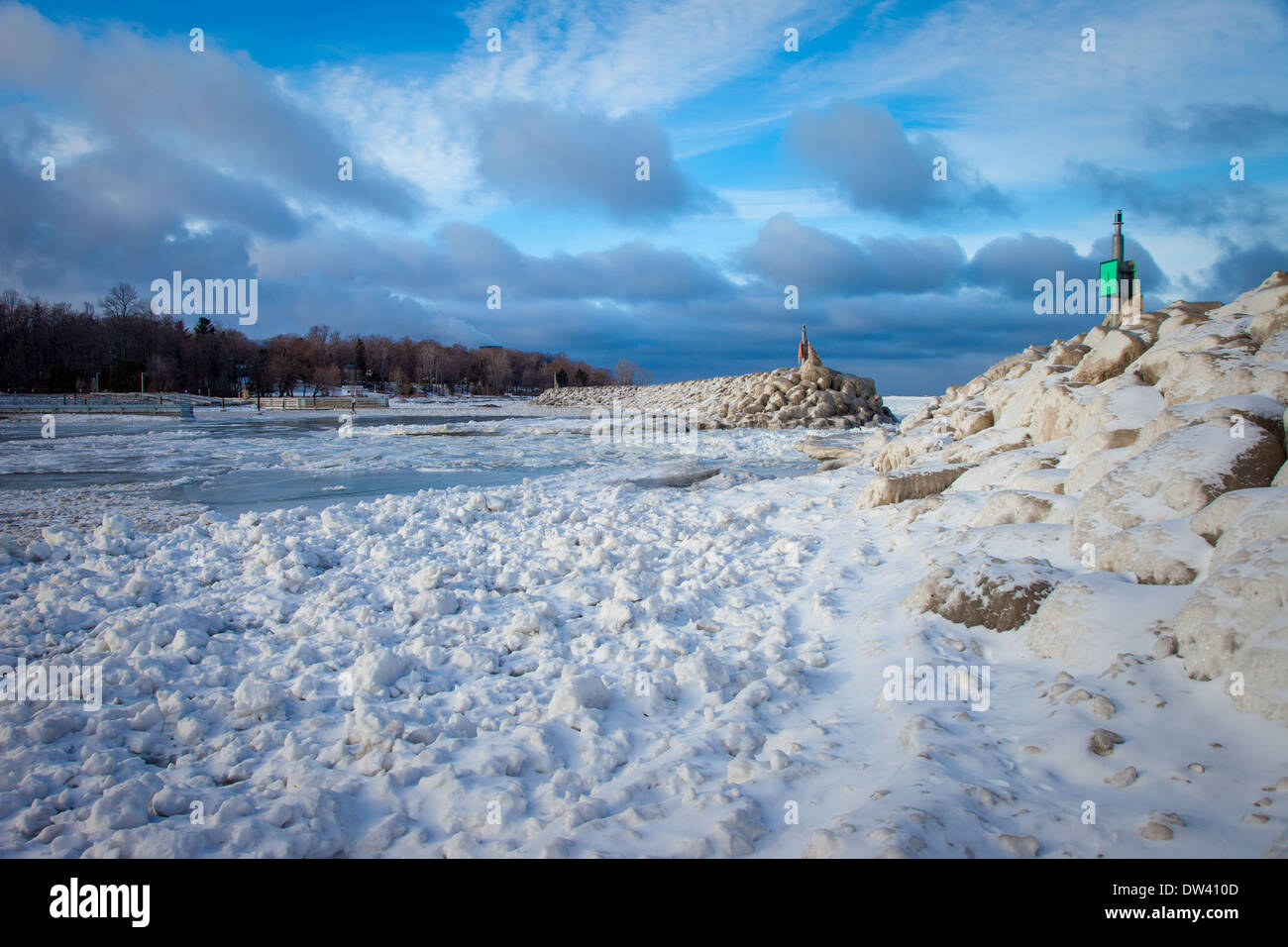 Along the shore of frozen Lake Erie near Madison Ohio, USA Stock Photo