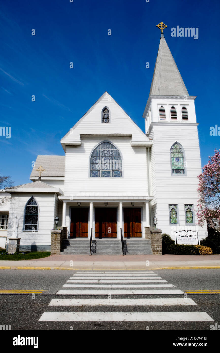 st-patrick-s-church-in-mystic-ct-stock-photo-alamy