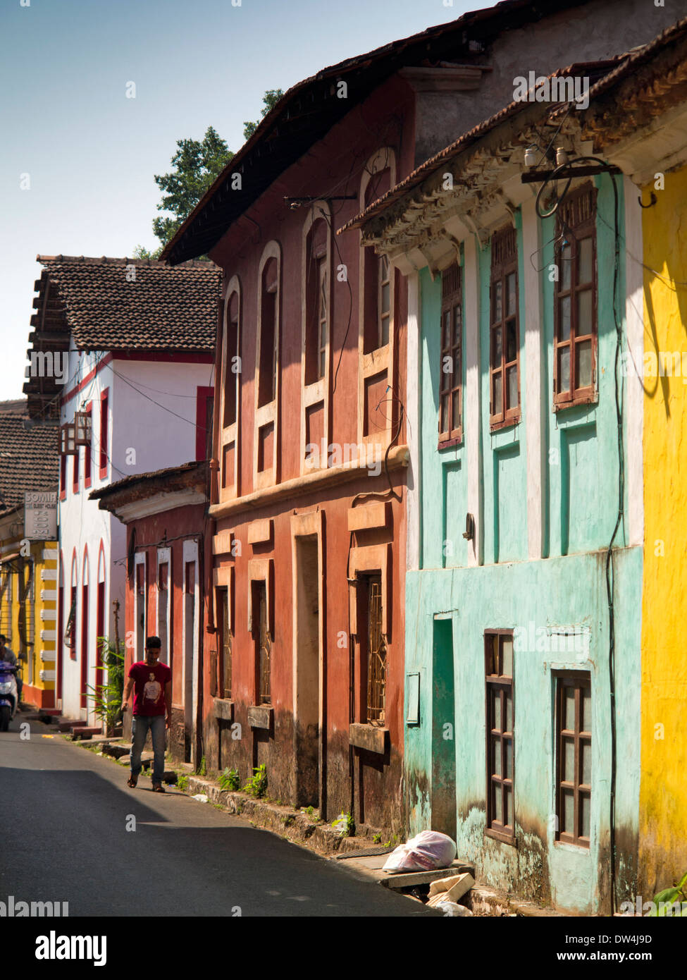 India, Goa, Panjim, Fontainhas, Rua Sao Tome, colourful houses in old Portuguese Latin Quarter Stock Photo