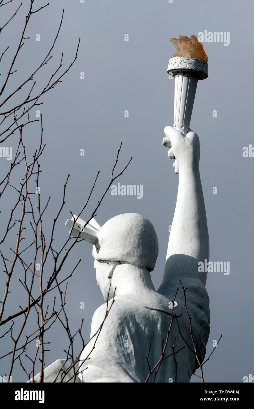Statue Leicester Leicestershire High Resolution Stock Photography and Images Alamy