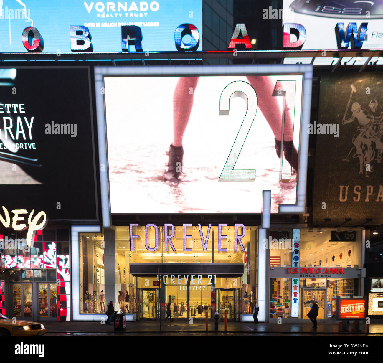 Forever 21 Billboard, Times Square