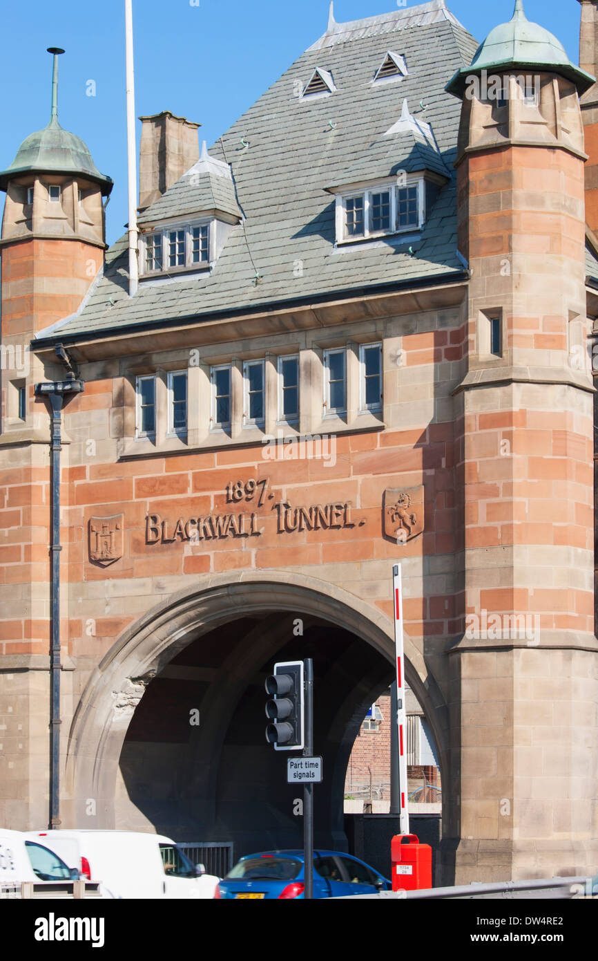 Blackwall tunnel hires stock photography and images Alamy