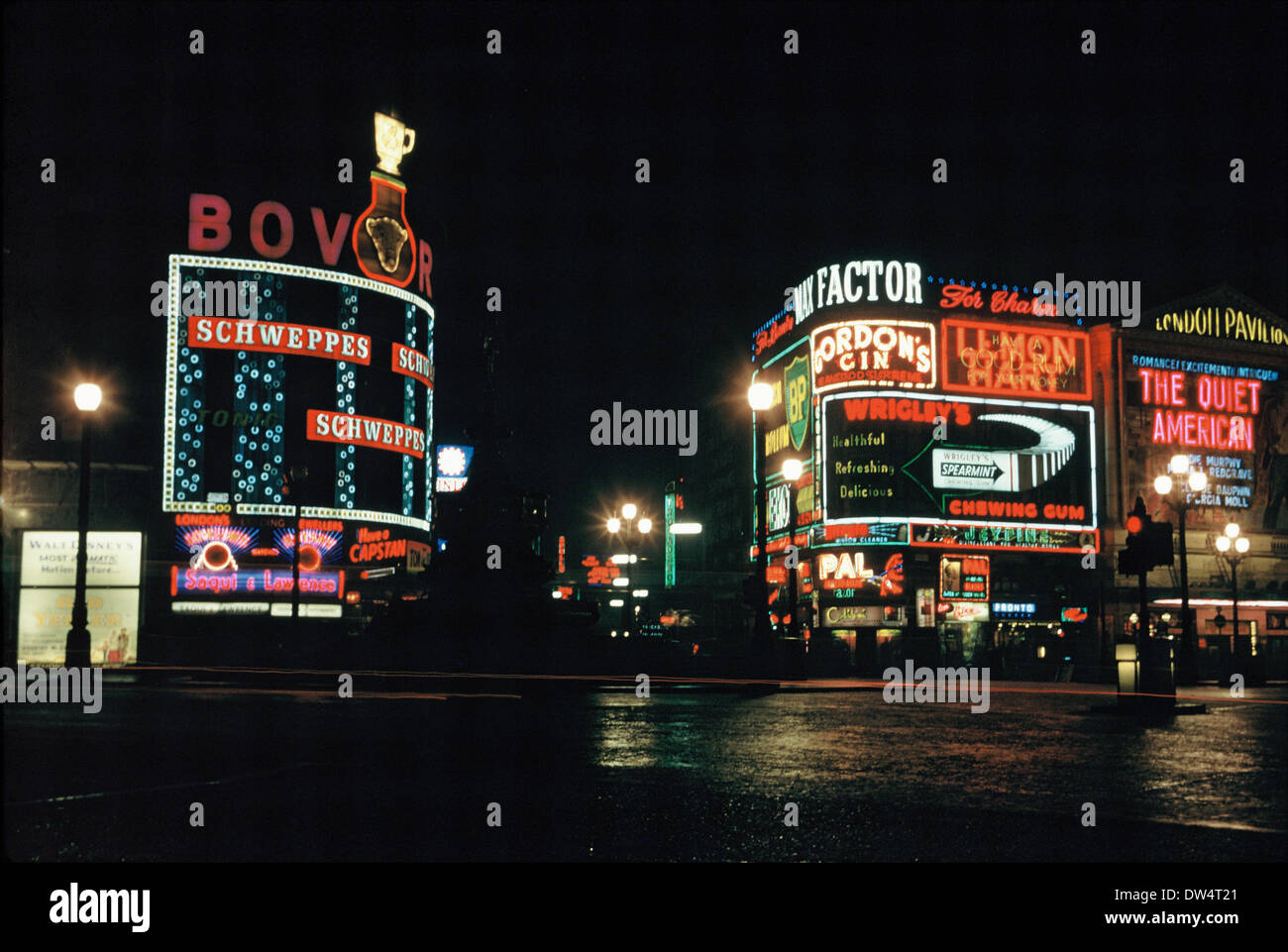 Piccadilly Circus, London, by night, 1958 Stock Photo