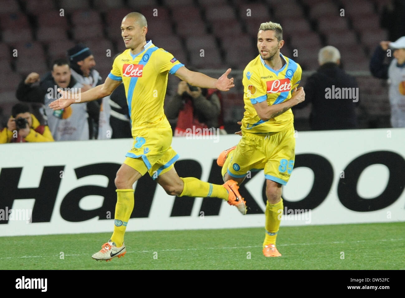Naples, Italy. 27th Feb, 2014. Gokhan Inler celebrates after scoring during the UEFA Europa League Round of 32 Second Leg match between SSC Napoli and Swansea City Football / Soccer at Stadio San Paolo on February 27, 2014 in Naples, Italy. Credit:  Franco Romano/NurPhoto/ZUMAPRESS.com/Alamy Live News Stock Photo