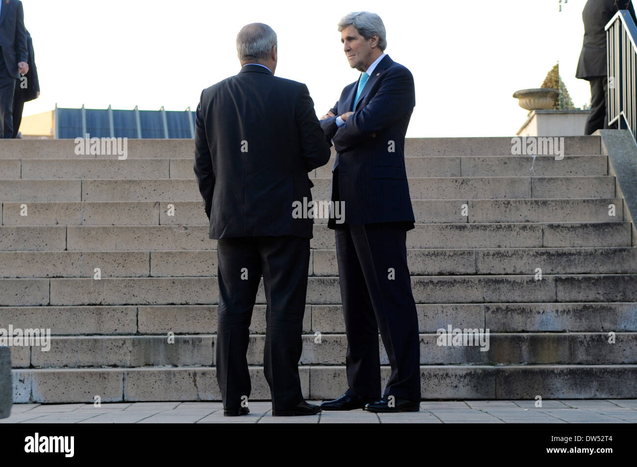 Secretary Kerry Meets With Jordanian Foreign Minister Judeh at Geneva II Conference Stock Photo