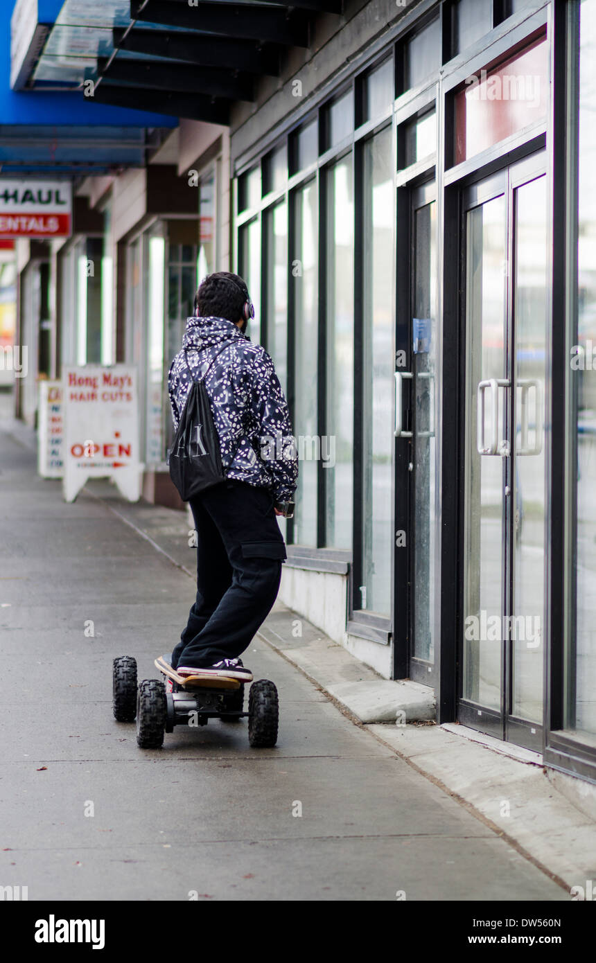 Wheelman Motorized Skateboard