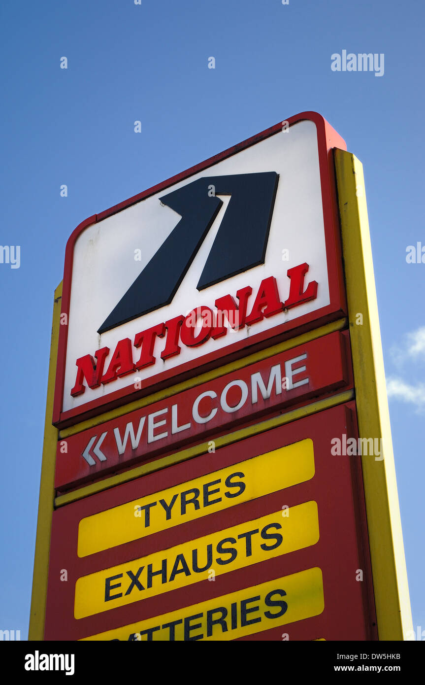 National sign for tyres & exhaust replacement centre in Luton