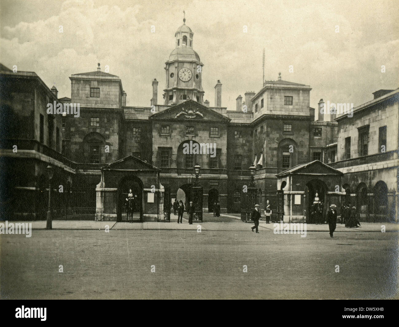 Victorian building london 1900's hi-res stock photography and images ...