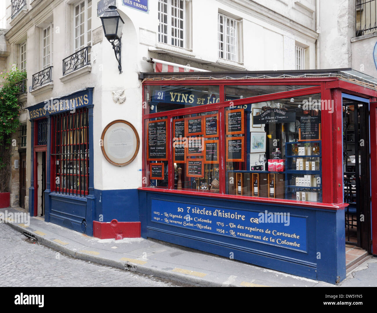 A small local wine shop in St Germain des Pres, Paris Stock Photo Alamy