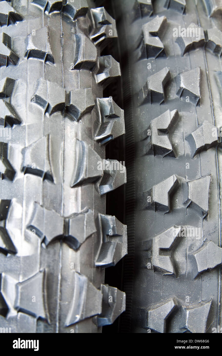 New tire for mountain bike with distinctive tread for excellent