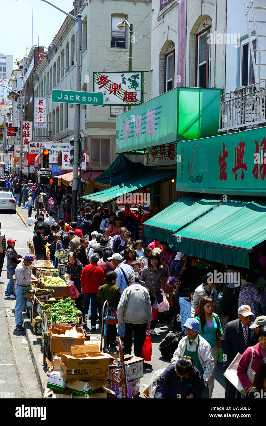 bustling crowd crowds china town shops shop shopping market markets san francisco ethnic ethnicity jackson street packed crowded Stock Photo