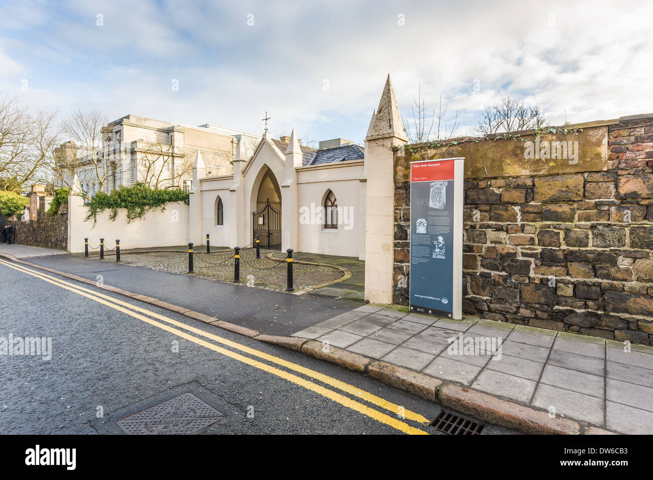 friars-bush-graveyard-hi-res-stock-photography-and-images-alamy