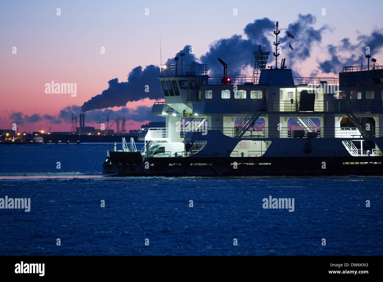 Toronto island ferry hires stock photography and images Alamy