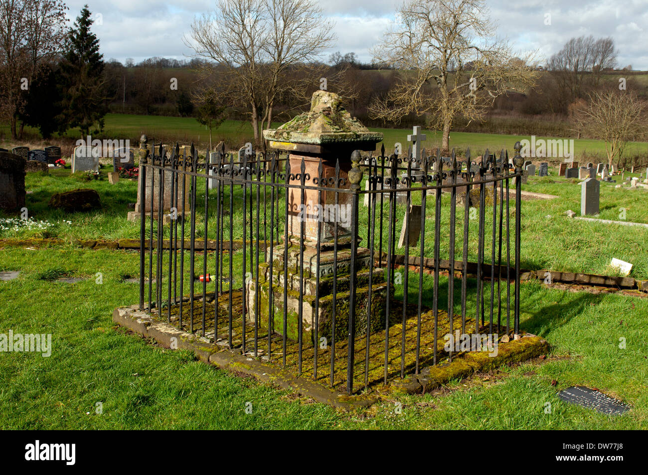Grave of Phoebe Lee (d.1861), said to be Queen of the Gypsies, Feckenham, Worcestershire, UK Stock Photo