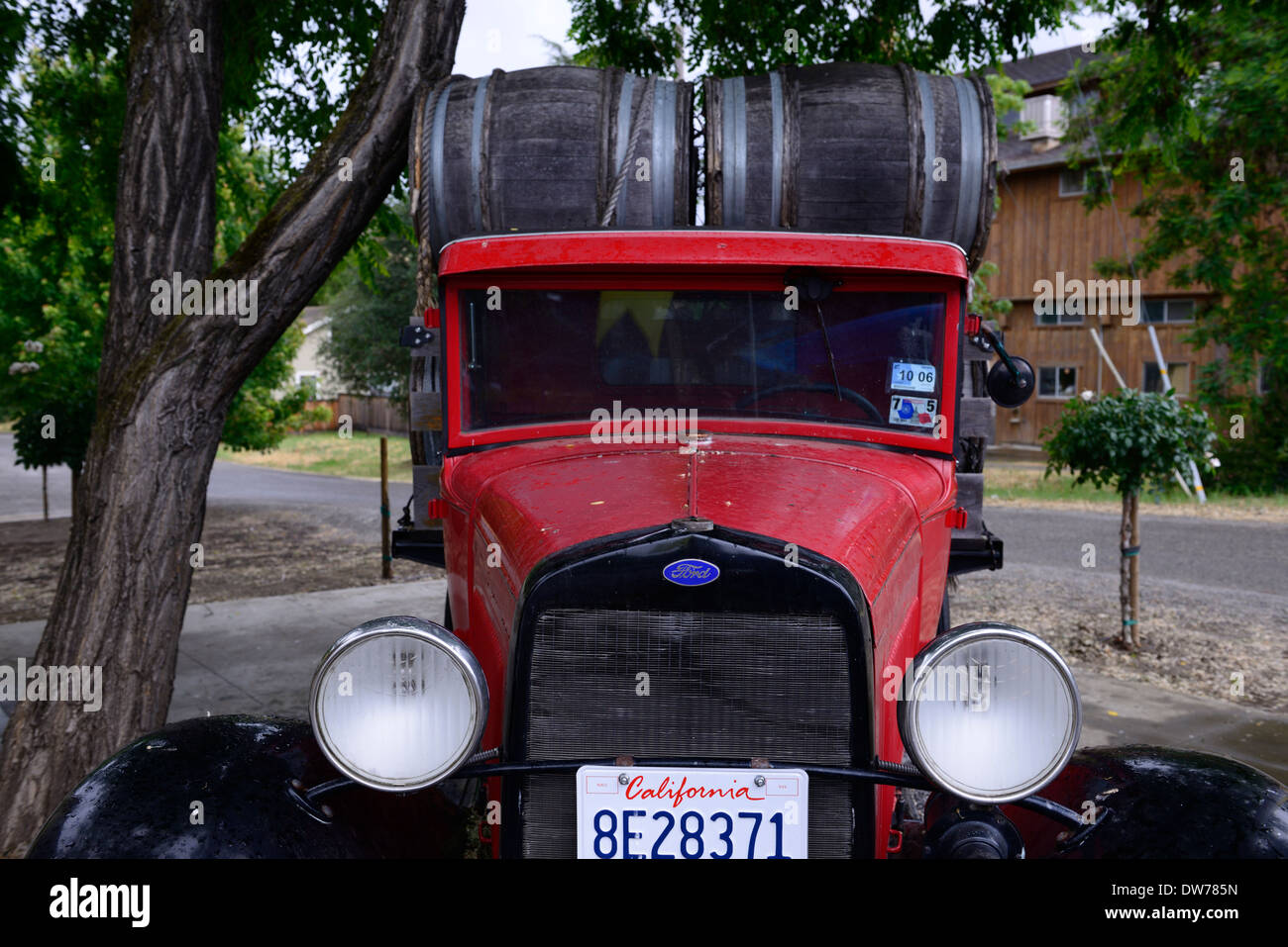 classic historic car truck outside Zina Hyde tasting room winery boonville california wine route tour Stock Photo