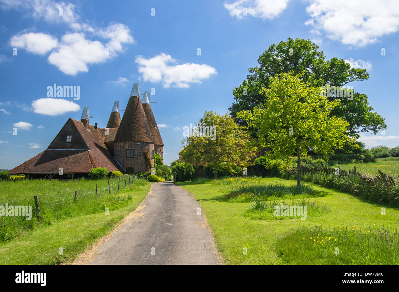 The oast house at Chiddingstone Kent England United Kingdom UK Stock Photo