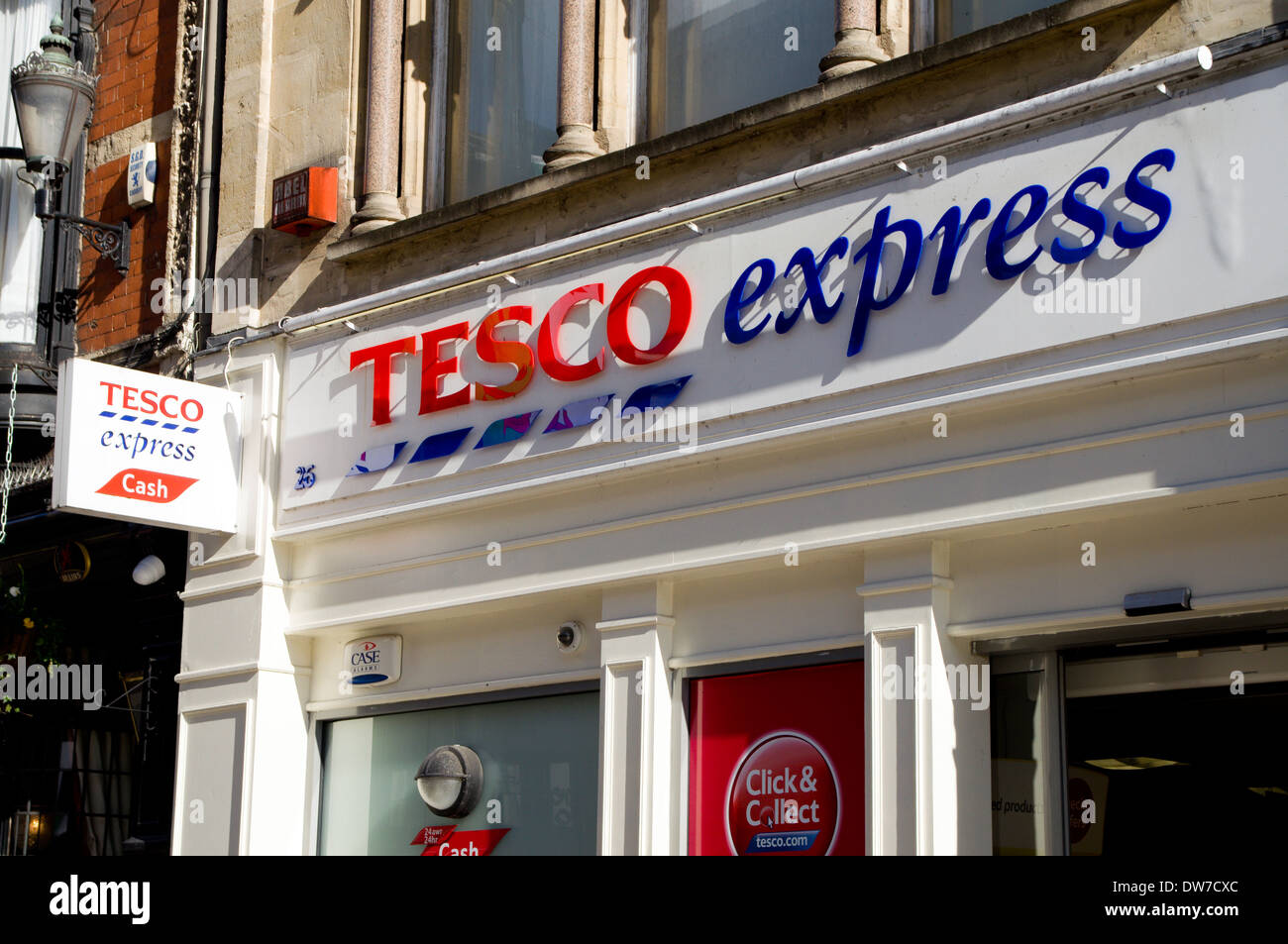 Tesco Express Supermarket, Cardiff City Centre, Wales. Stock Photo