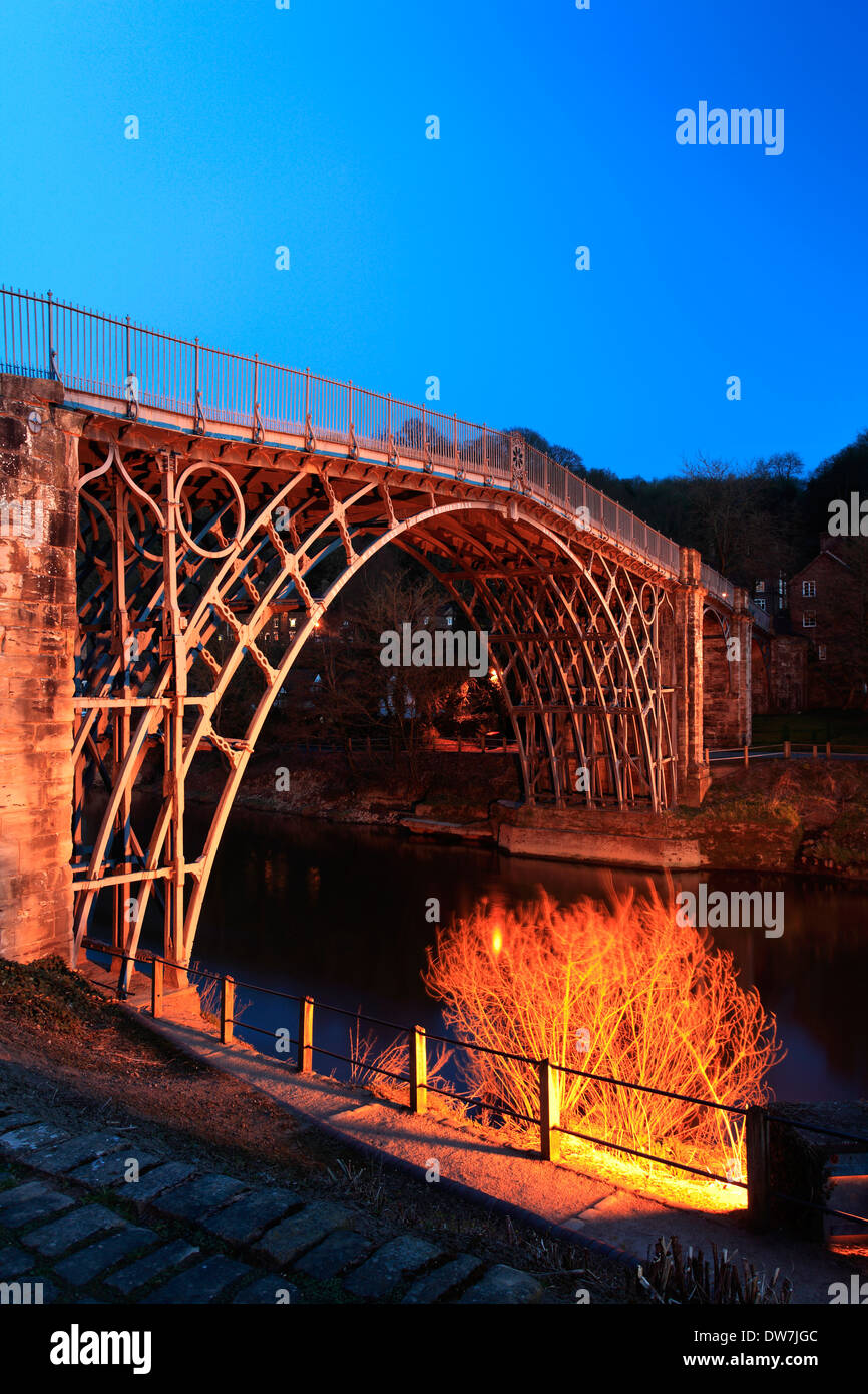 The first cast iron bridge in the world, crossing the river Severn, Coalbrookdale, Ironbridge