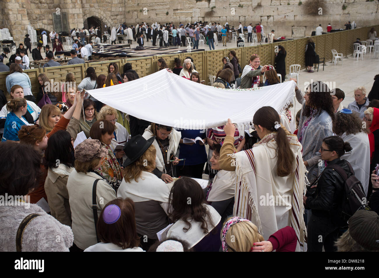 Talutot Jerusalem, Israel. 3rd March, 2014. Reform Jewish women, mostly ...