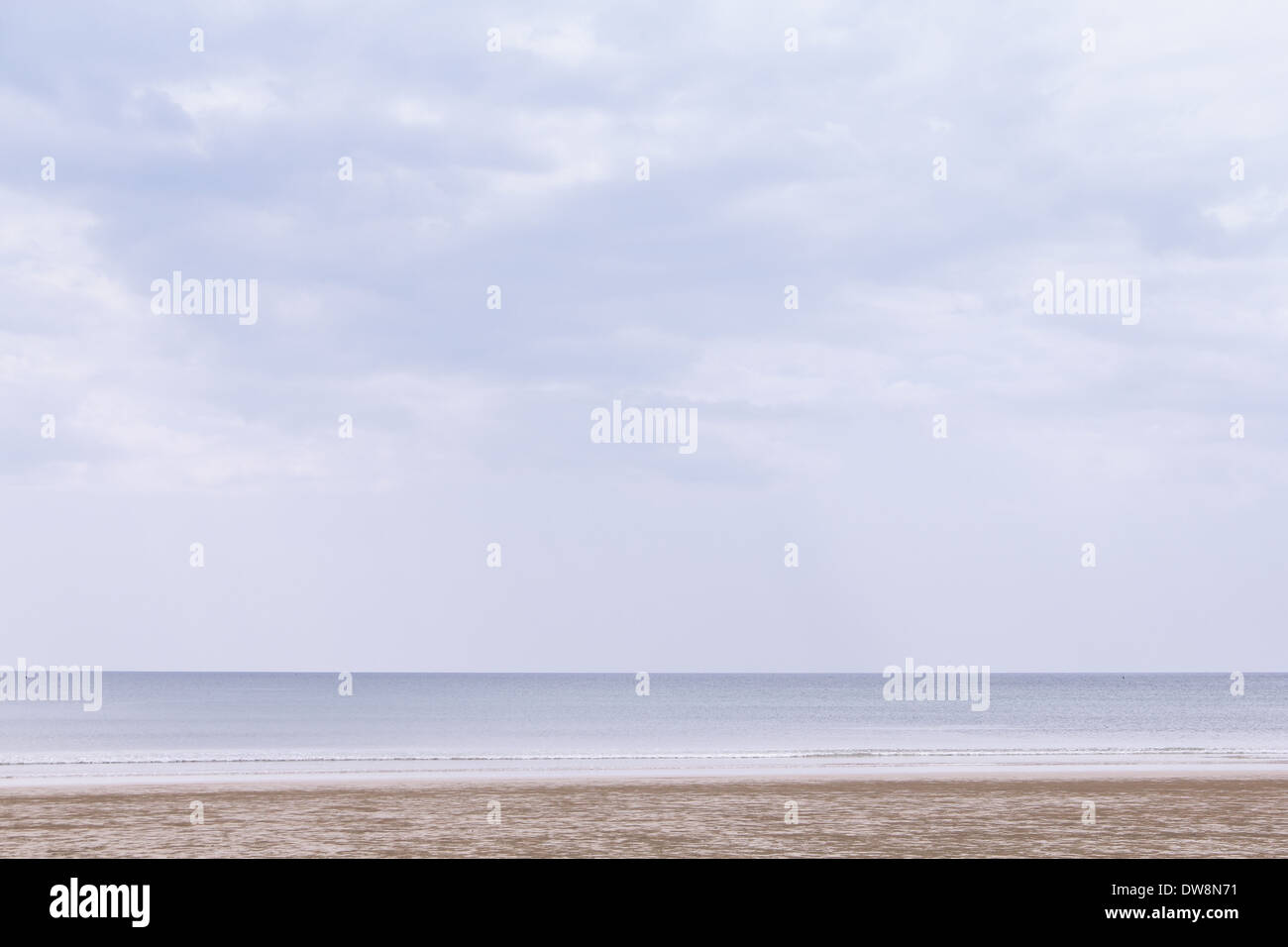 Beach background with sea hi-res stock photography and images - Alamy