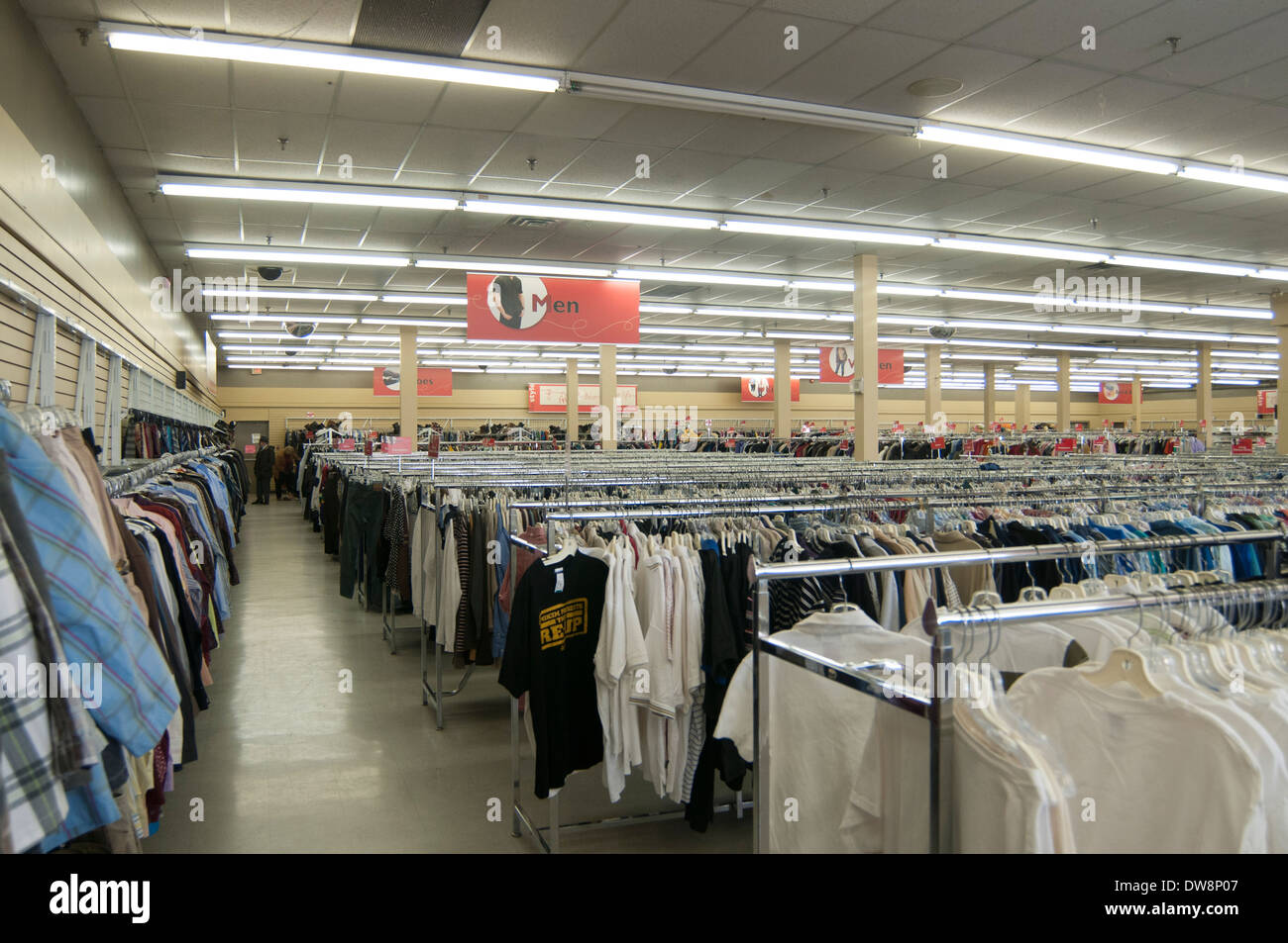 Interior Of Second Hand Retail Store Stock Photo Alamy interior-of-second-hand-retail-store-stock-photo-alamy