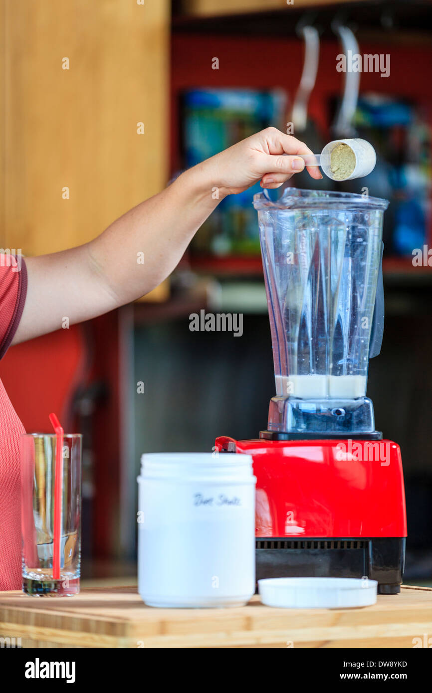 Shake mixer hi-res stock photography and images - Alamy