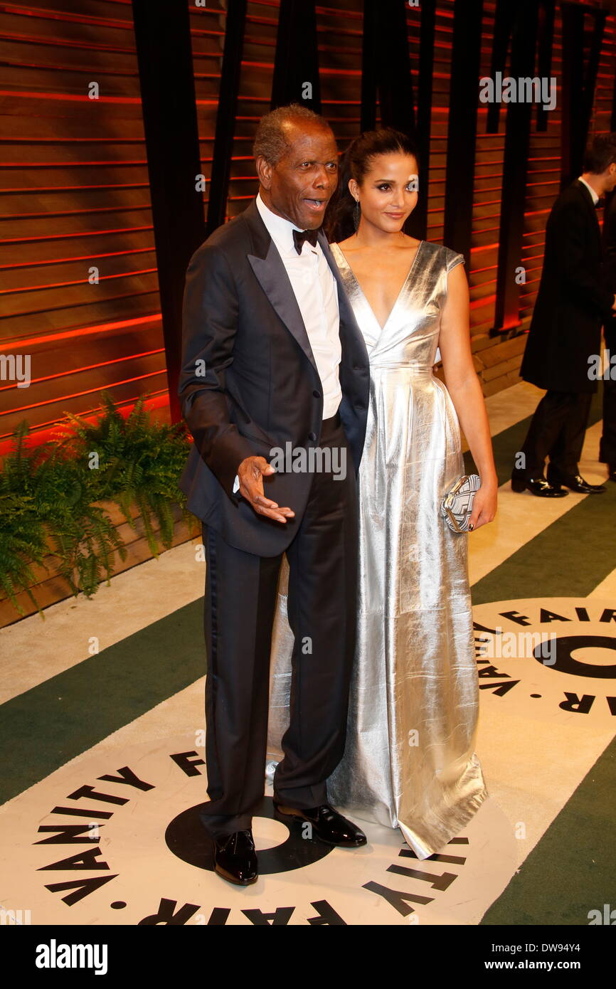 West Hollywood, Los Angeles, USA. 02nd Mar, 2014. Actor Sidney Poitier and his daughter, actress Sydney Tamiia Poitier, arrive at the Vanity Fair Oscar Party in West Hollywood, Los Angeles, USA, 02 March 2014. Photo: Hubert Boesl/dpa -NO WIRE SERVICE/KEIN BILDFUNK-/dpa/Alamy Live News Stock Photo