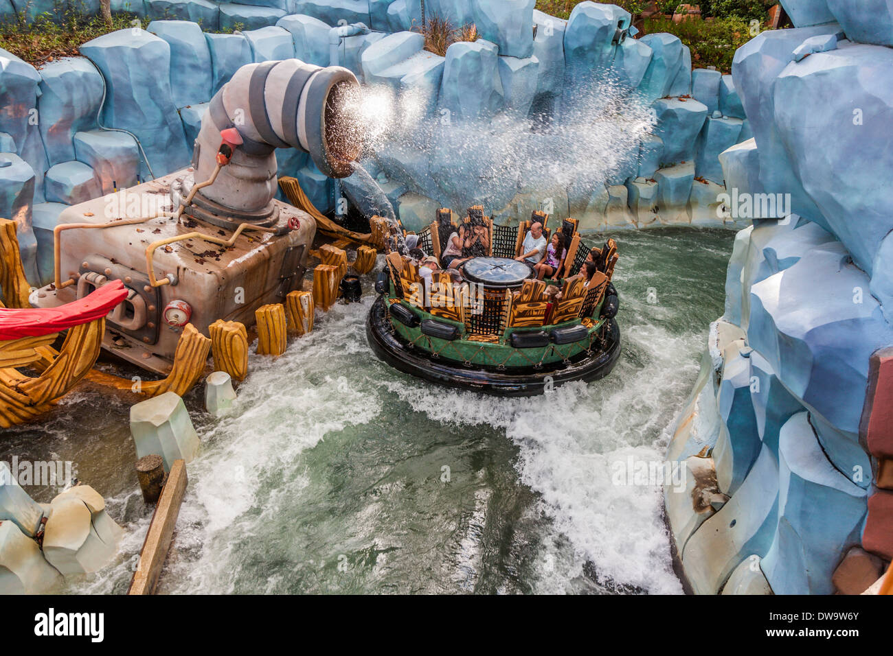 Popeye Disney Ride Bilge Rat Barges High Resolution Stock Photography and Images - Alamy