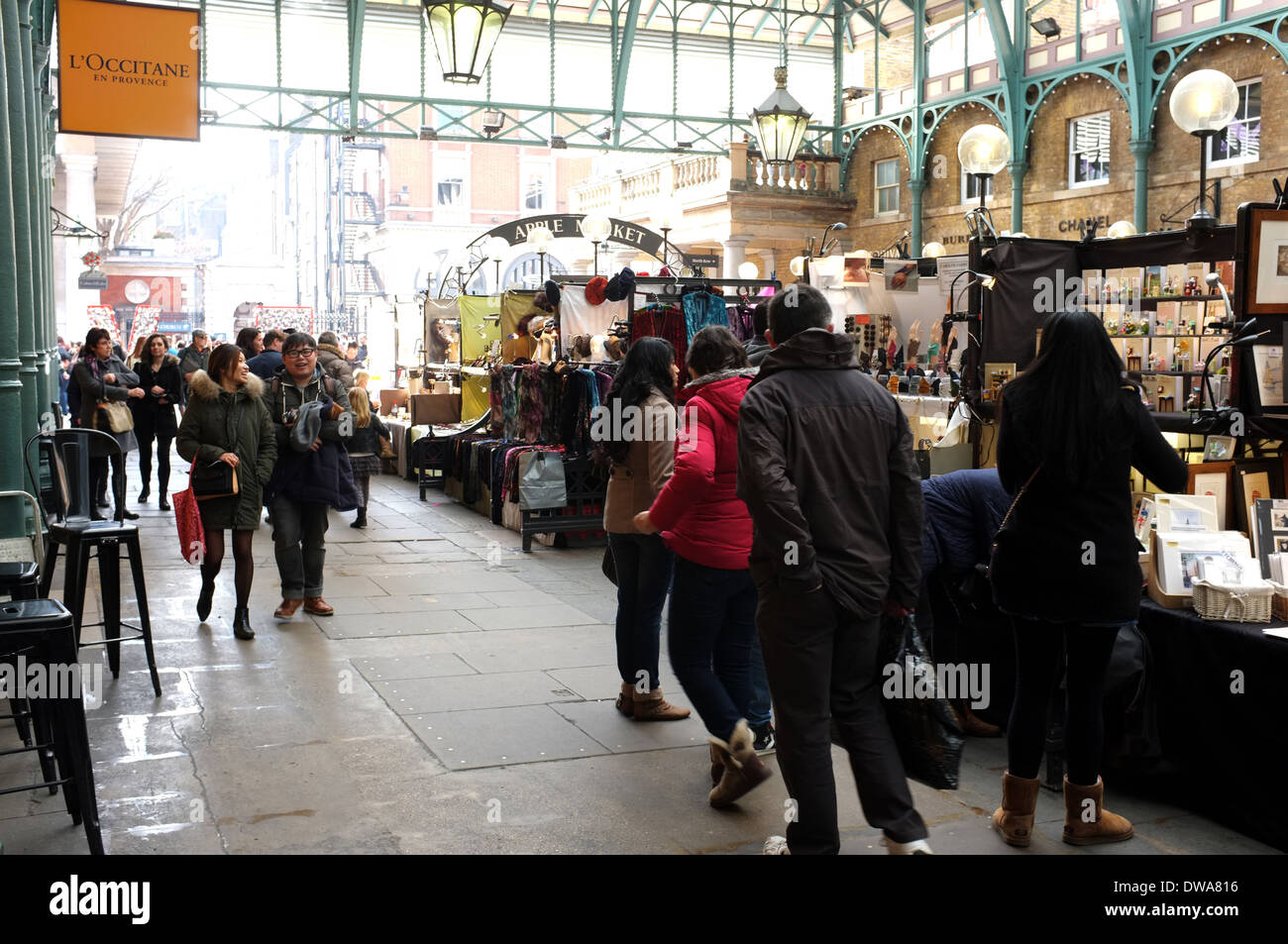 Arts sellers hires stock photography and images Alamy