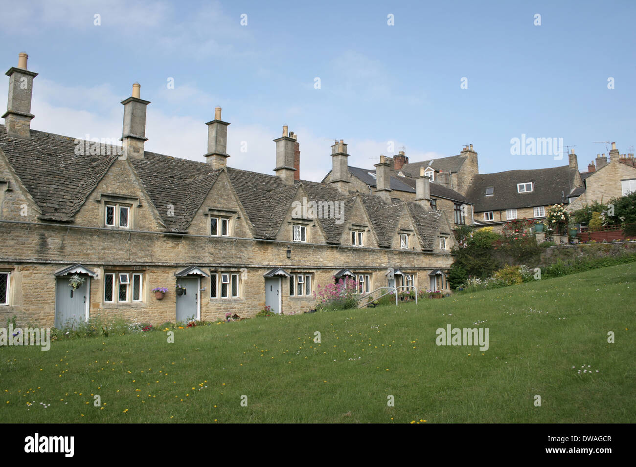 Beautiful houses chipping norton hires stock photography and images