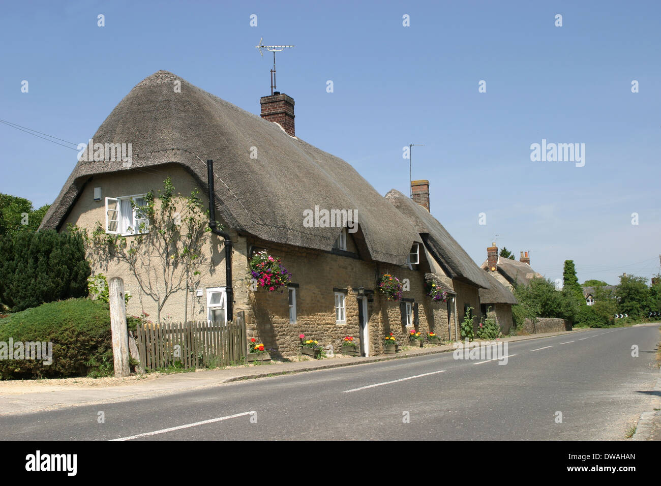 Thatched cottages in the village of Stanton Harcourt, Oxfordshire Stock