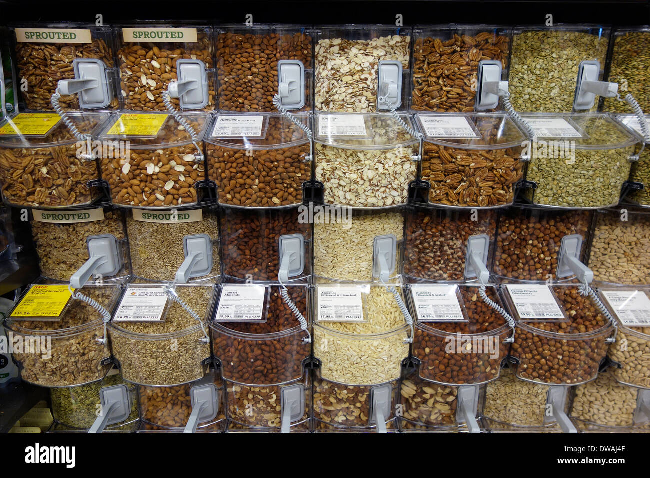 Bulk food hi-res stock photography and images - Alamy